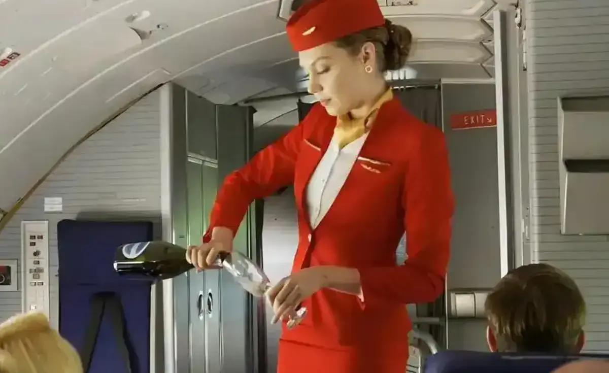 法国空乘4,在线观看,免费,蓝光中字相关资源图片